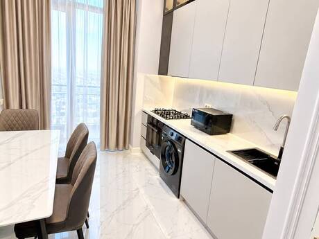 Аренда: 3-комнатная квартира, 86 м², City Garden: 1 700 ₼/мес 4