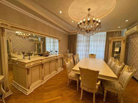 Kirayə 3 otaqlı mənzil, 160 m², Elmlər Akademiyası: 1 300 ₼/ay 3