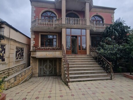 6 otaqlı həyət evi, 400 m², Sabunçu: 400 000 ₼ 2