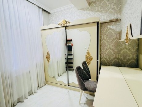 3-room apartment, 65 m², Qara Qarayev: 205 000 ₼ 2