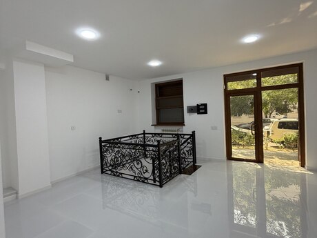 Commercial space for sale in Nəsimi, 130 m², 415 000 AZN, photo 2 / 12