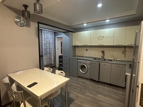 4-комнатная квартира, 105 м², Nəriman Nərimanov: 220 000 ₼ 5