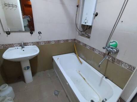 2-комнатная квартира, 70 м², Nəriman Nərimanov: 188 000 ₼ 2