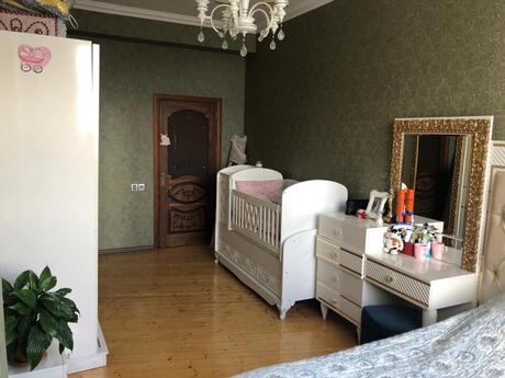 4 otaqlı mənzil, 120 m², Bakıxanov: 280 000 ₼ 4