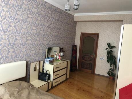 4 otaqlı mənzil, 120 m², Bakıxanov: 280 000 ₼ 3