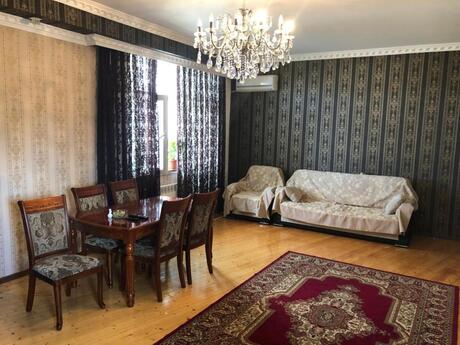 4 otaqlı mənzil, 120 m², Bakıxanov: 280 000 ₼ 2