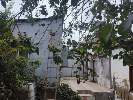 5 otaqlı həyət evi, 125 m², Əmircan: 93 000 ₼ 5