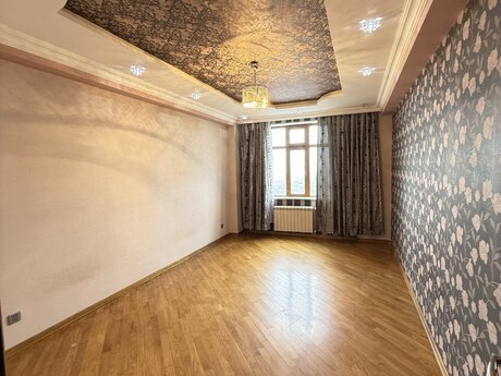 Əhmədlidə 3 otaqlı yeni tikili mənzil satılır, 145 m², 450 000 AZN, şəkil 5 / 12