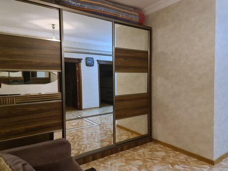 Аренда: 3-комнатная квартира, 155 м², Elmlər Akademiyası: 1 600 ₼/мес 5