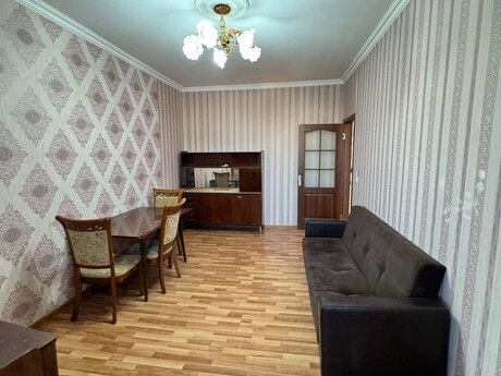 2-room apartment for rent, 60 m², Azadlıq Prospekti: 650 ₼/mo 4