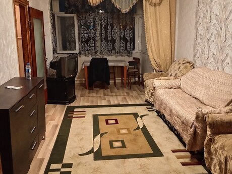 Nəsimidə 2 otaqlı köhnə tikili mənzil satılır, 43 m², 155 000 AZN, şəkil 2 / 8