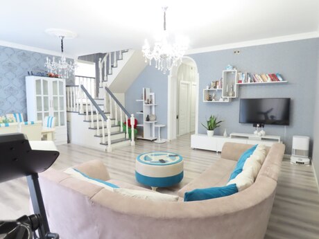 4 otaqlı həyət evi, 276 m², 28 May: 175 000 ₼ 2