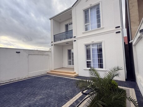 4 otaqlı həyət evi, 160 m², Binə: 178 000 ₼ 2