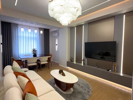 4-комнатная квартира, 142 м², Nəsimi: 580 000 ₼ 2