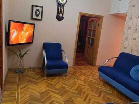 3-room apartment for rent, 85 m², 28 May: 799 ₼/mo 4