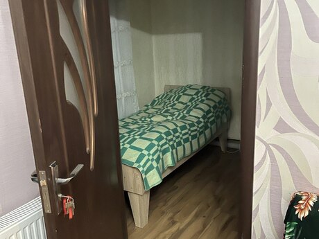 3-room apartment for rent, 80 m², Memar Əcəmi: 150 ₼/mo 3