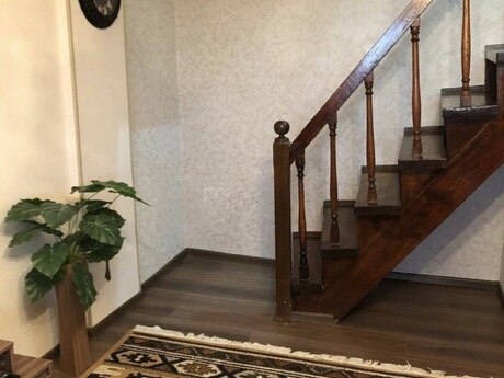 Kirayə 3 otaqlı mənzil, 50 m², İçəri Şəhər: 700 ₼/ay 2