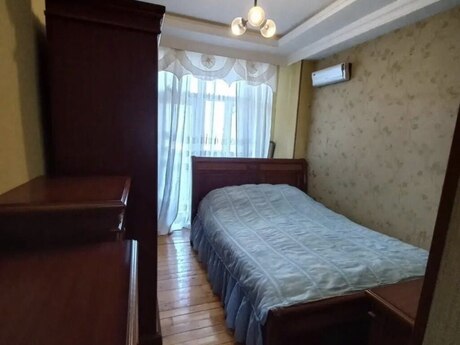 2-room apartment for rent, 60 m², Elmlər Akademiyası: 500 ₼/mo 3