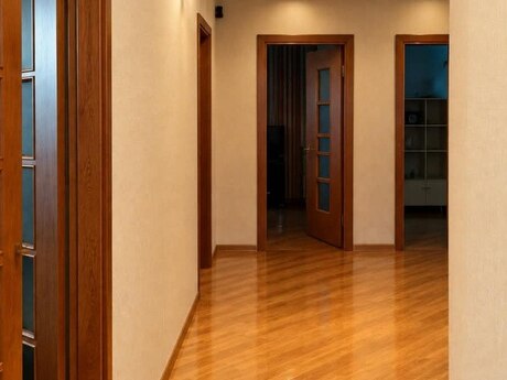 4 otaqlı mənzil, 205 m², Gənclik: 440 000 ₼ 2