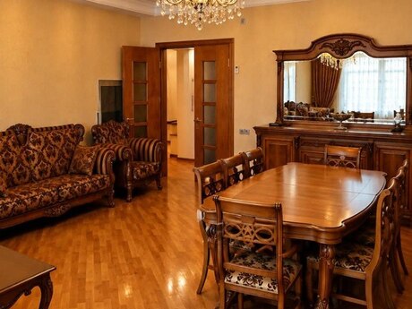 4 otaqlı mənzil, 205 m², Gənclik: 440 000 ₼ 3