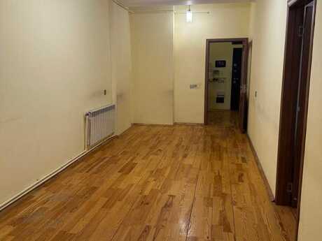 Elan №6516857 - Bakı, Qara Qarayev m., 3 otaqlı, 61 m², 3/18 mərtəbə