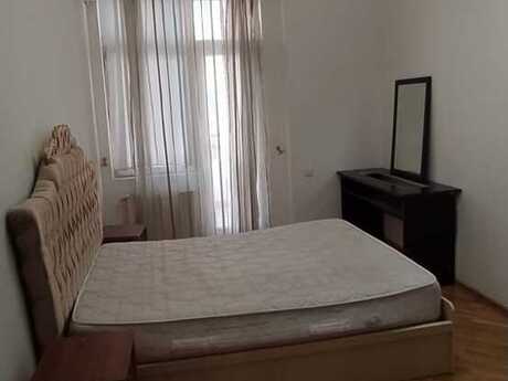4-комнатная квартира, 220 м², Nizami: 485 000 ₼ 4