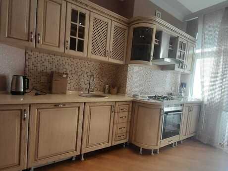 2-room apartment for rent, 100 m², Gənclik: 1 000 ₼/mo 5