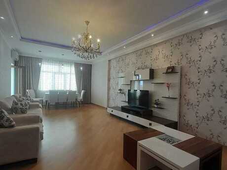 2-комн. · 100 m² · 6/18 этаж, Gənclik