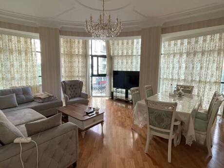 3 otaq · 128 m² · 2/18 mərtəbə, Nəsimi