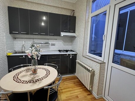 Аренда: 2-комнатная квартира, 68 м², Həzi Aslanov: 650 ₼/мес 2