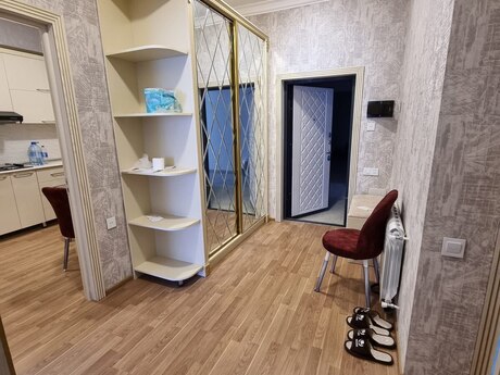 Аренда: 2-комнатная квартира, 75 м², Qara Qarayev: 700 ₼/мес 5