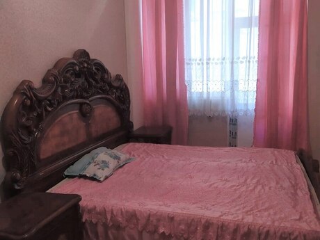 2-room apartment for rent, 75 m², Əhmədli: 650 ₼/mo 2