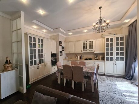 Аренда: 3-комнатная квартира, 120 м², Ağ şəhər: 1 800 ₼/мес 4