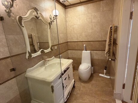 3-room apartment, 107 m², Nərimanov: 230 000 ₼ 3
