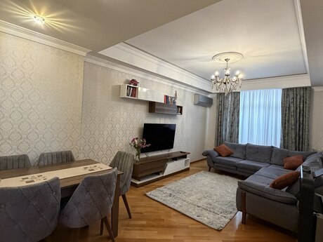 3-room apartment, 100 m², Tikmat MTK Həzi Aslanov: 245 000 ₼ 3