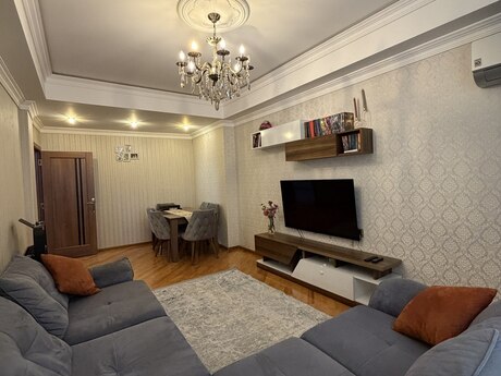 3-room apartment, 100 m², Tikmat MTK Həzi Aslanov: 245 000 ₼ 4