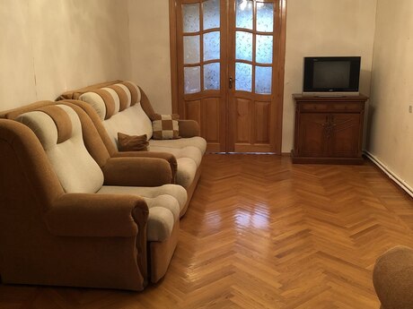 3-room apartment, 70 m², 8 Noyabr: 230 000 ₼ 3