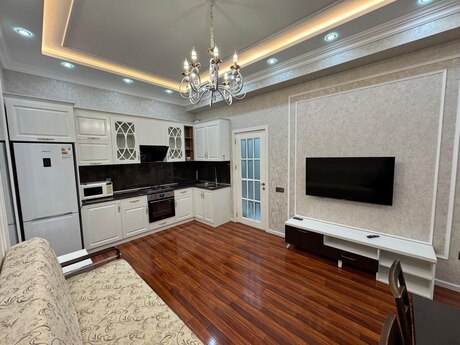 Kirayə 2 otaqlı mənzil, 50 m², Grand Plaza: 950 ₼/ay 3