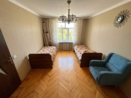 3-комнатная квартира, 75 м², Nizami: 237 000 ₼ 4