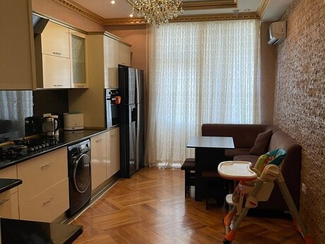 Объявление №6517120 - Баку, Насиминский  р., 3-комн., 110 м², 19/20 этаж