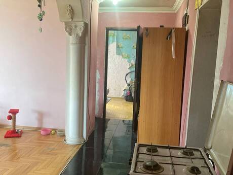 3-room old-build apartment for sale in 20 Yanvar, 75 m², 180 000 AZN, photo 5 / 12