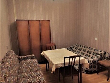 Аренда: 1-комнатная квартира, 35 м², 28 May: 550 ₼/мес 2