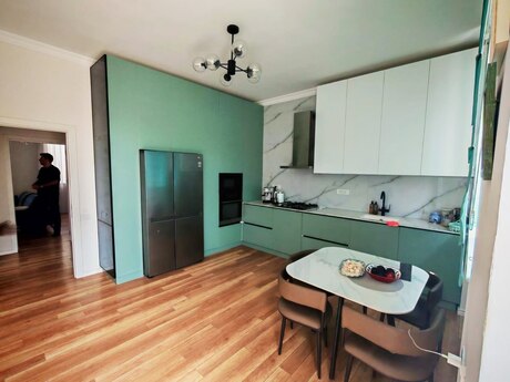 4-room house, 165 m², Badamdar: 300 000 ₼ 2