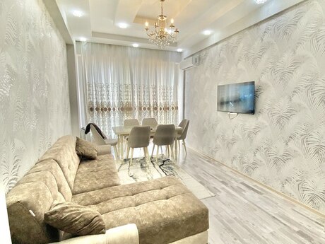 2-room apartment for rent, 55 m², 20 Yanvar: 750 ₼/mo 3