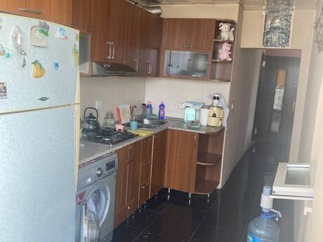 3-комнатная квартира, 80 м², 20 Yanvar: 180 000 ₼ 5