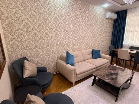 2-room apartment for rent, 70 m², Nəsimi: 950 ₼/mo 2