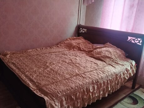3-room apartment for rent, 120 m², Şah İsmayıl Xətai: 1 000 ₼/mo 4