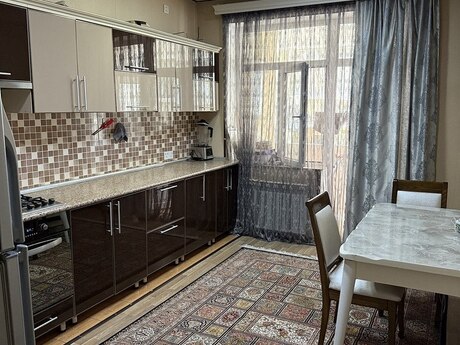 Аренда: 2-комнатная квартира, 85 м², 20 Yanvar: 850 ₼/мес 5