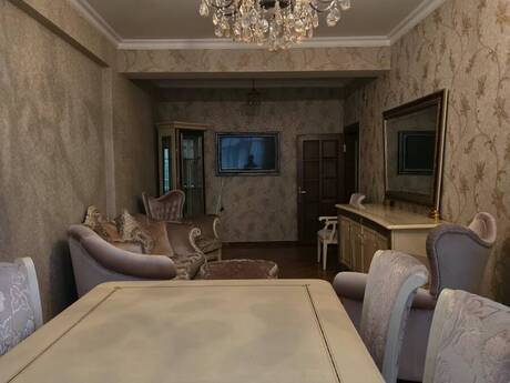 Аренда: 2-комнатная квартира, 85 м², 20 Yanvar: 700 ₼/мес 3