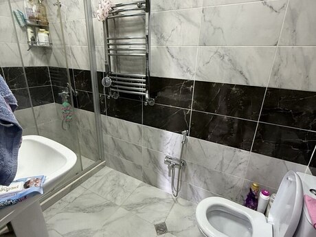 2-room new-build apartment for sale in Qara Qarayev, 52 m², 174 000 AZN, photo 5 / 5